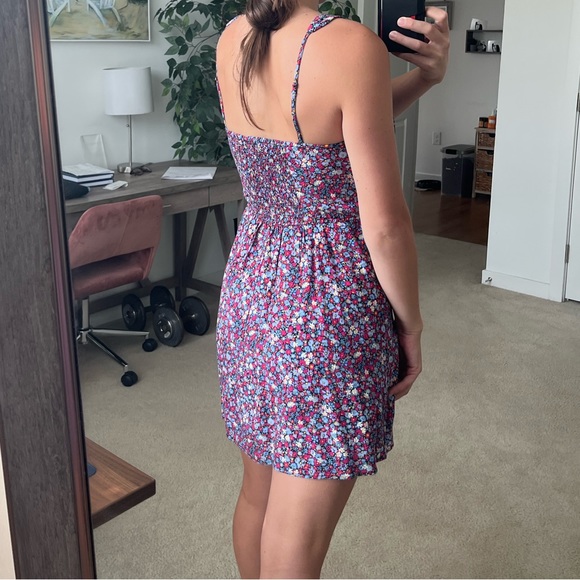 Floral Sundress - Picture 2 of 8